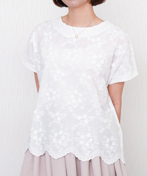 libelle more(リベル モア)の「刺繍レース切替プルオーバー 半袖 スカラップ裾(Tシャツ/カットソー・レディース・パープル/オフホワイト/ブラック/グリーン・L/M)」の1枚目の写真