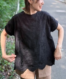 libelle more（リベル モア）の「刺繍レース切替プルオーバー 半袖 スカラップ裾（Tシャツ/カットソー）」