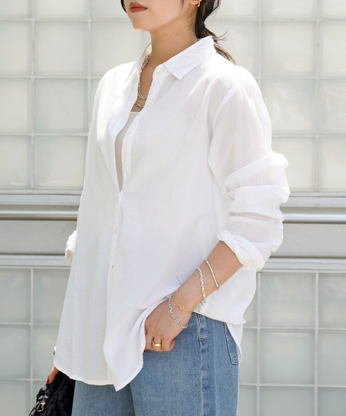 AP STUDIO(エーピーストゥディオ)の「*【XIRENA/キセレナ】COTTON POPLIN SHIRT(シャツ/ブラウス・レディース・ボルドー/ホワイト/ベージュ・FREE)」の2枚目の写真