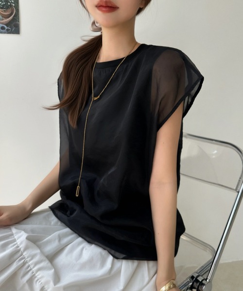 Eclat one(エクラワン)の「1枚で最旬レイヤード。チュールドッキングフレンチスリーブTシャツ(Tシャツ/カットソー・レディース・オフホワイト/ベージュ/ブラック・FREE)」の11枚目の写真