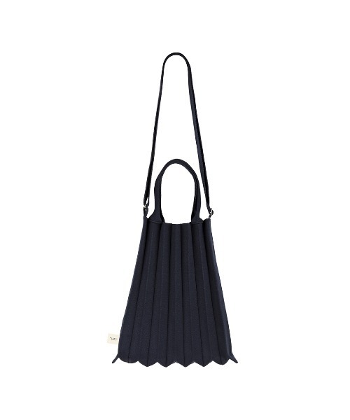 PLEATSMAMA(プリーツママ)の「【PLEATSMAMA(プリーツママ)】HARDSHELL BAG(トートバッグ・レディース・ダークグレー/ネイビー/ブラック/カーキ・FREE)」の4枚目の写真