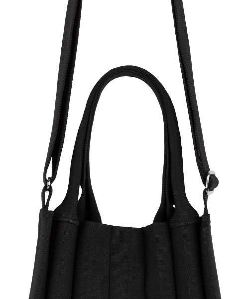 PLEATSMAMA(プリーツママ)の「【PLEATSMAMA(プリーツママ)】HARDSHELL BAG(トートバッグ・レディース・ダークグレー/ネイビー/ブラック/カーキ・FREE)」の19枚目の写真