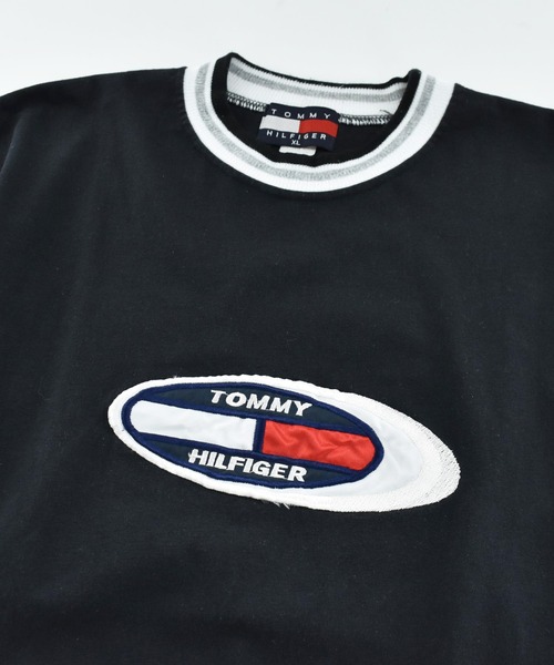 TOMMY HILFIGER（トミーヒルフィガー）の「【USED】90’s TOMMY HILFIGER トリム ロゴTシャツ USA製（Tシャツ/カットソー・メンズ・ブラック・ONE SIZE）」の2枚目の写真