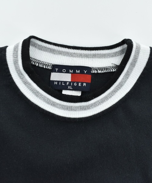 TOMMY HILFIGER（トミーヒルフィガー）の「【USED】90’s TOMMY HILFIGER トリム ロゴTシャツ USA製（Tシャツ/カットソー・メンズ・ブラック・ONE SIZE）」の3枚目の写真