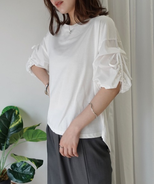 CORNERS(コーナーズ)の「異素材シャーリング袖トップス【接触冷感】(Tシャツ/カットソー・レディース・ブラック/オフホワイト・FREE)」の20枚目の写真