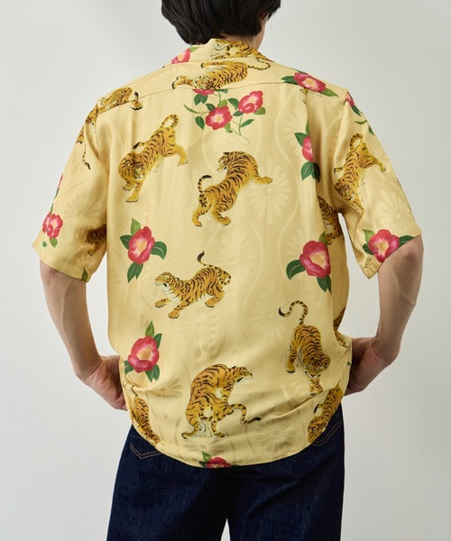 NIPOALOHA（ニポアロハ）の「【NIPOALOHA/二ポアロハ】SILK SHORT SLEEVE ALOHA SHIRT〈 TIGER CAMELLIA / YELLOW 〉（シャツ/ブラウス・メンズ・イエロー・M/S）」の5枚目の写真