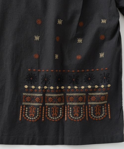 JOURNAL STANDARD relume(ジャーナルスタンダード レリューム)の「アメリカン バンダナ 刺繍 オープンカラー 半袖シャツ(シャツ/ブラウス・メンズ・ホワイト系その他/ブラック系その他/ベージュ系その他・MEDIUM/LARGE)」の21枚目の写真