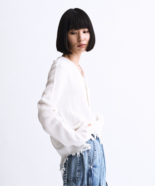 PHILTHEORY(フィルセオリー)の「Distressed waffle henry neck T-shirts / ディストレストワッフルヘンリーネックTシャツ(ニット/セーター・メンズ・ホワイト/ブラック・1/3/2)」の6枚目の写真