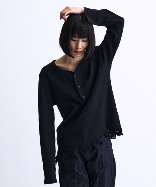 PHILTHEORY(フィルセオリー)の「Distressed waffle henry neck T-shirts / ディストレストワッフルヘンリーネックTシャツ(ニット/セーター・メンズ・ホワイト/ブラック・1/3/2)」の9枚目の写真