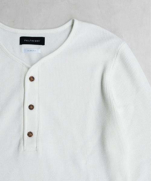PHILTHEORY(フィルセオリー)の「Distressed waffle henry neck T-shirts / ディストレストワッフルヘンリーネックTシャツ(ニット/セーター・メンズ・ホワイト/ブラック・1/3/2)」の15枚目の写真