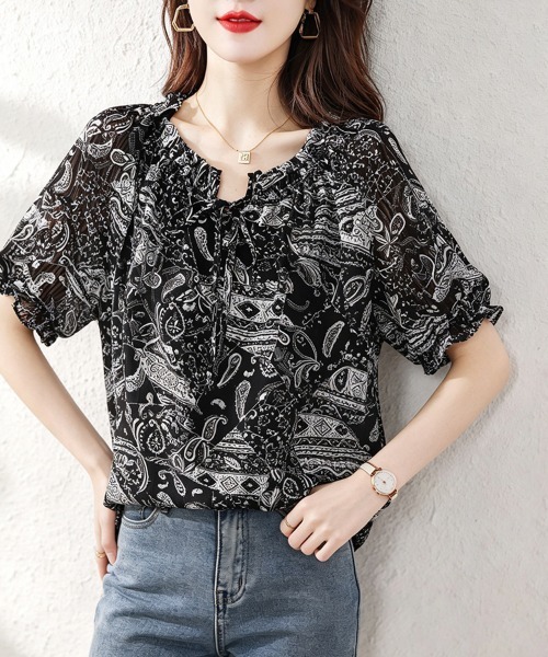 ONEP STAR(ワンピスター)の「ペイズリーギャザーブラウス(シャツ/ブラウス・レディース・ブラック/レッド・X-LARGE/LARGE/MEDIUM)」の1枚目の写真