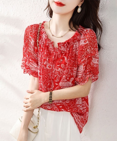 ONEP STAR(ワンピスター)の「ペイズリーギャザーブラウス(シャツ/ブラウス・レディース・ブラック/レッド・X-LARGE/LARGE/MEDIUM)」の5枚目の写真