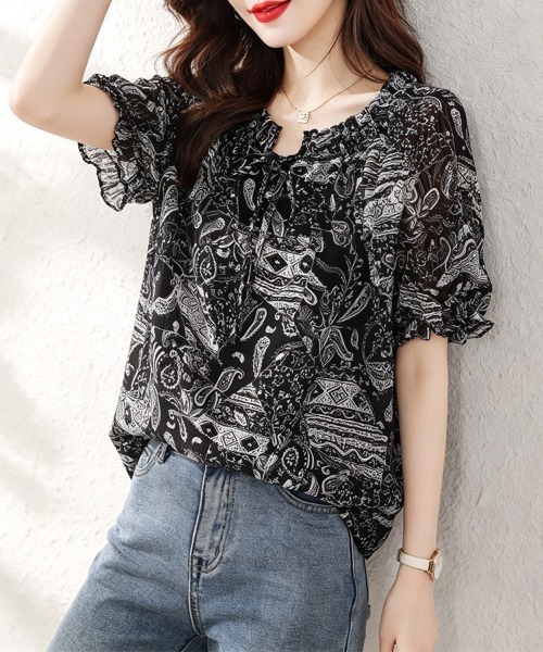 ONEP STAR(ワンピスター)の「ペイズリーギャザーブラウス(シャツ/ブラウス・レディース・ブラック/レッド・X-LARGE/LARGE/MEDIUM)」の11枚目の写真