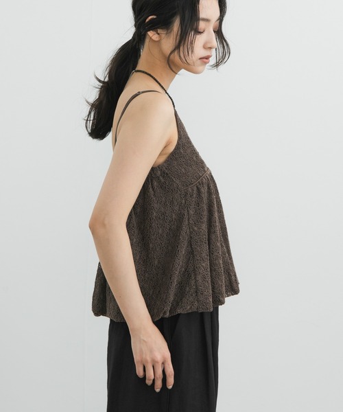 KBF（ケイビーエフ）の「『WEB限定』パイピングバルーンビスチェ（その他トップス・レディース・ブラウン系その他/ブラック/アイボリー・ONE）」の20枚目の写真