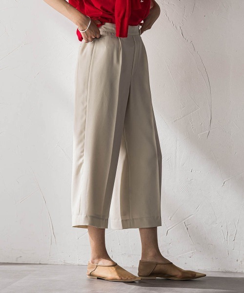 MAYSON GREY（メイソングレイ）の「【40周年限定】復刻リネンライクイージークロップドワイドパンツ（その他パンツ・レディース・ブラック・M）」の9枚目の写真