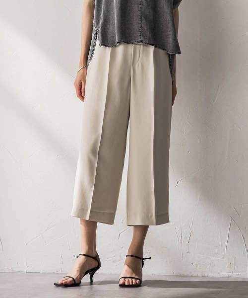 MAYSON GREY（メイソングレイ）の「【40周年限定】復刻リネンライクイージークロップドワイドパンツ（その他パンツ・レディース・ブラック・M）」の17枚目の写真