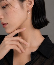 ピアス ロング ラインストーン」に該当するゴールド/金色系の