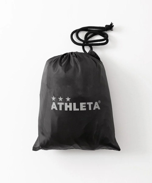ATHLETA(アスレタ)の「≪athleta≫雨の日の移動も、観戦も頼れるバックパックの上から羽織れる、反射ロゴ付きレインポンチョ。(ポンチョ・レディース・ネイビー/ブラック・F)」の10枚目の写真