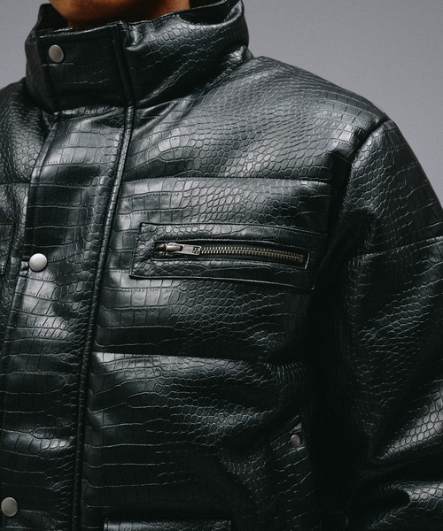 ANDER HUNK(アンダーハンク)の「Riders Design Padded Short Jacket/ライダースデザインパデッドショートジャケット(ダウンジャケット/コート・メンズ・ブラック系その他/ブラック・SMALL/MEDIUM/LARGE)」の9枚目の写真