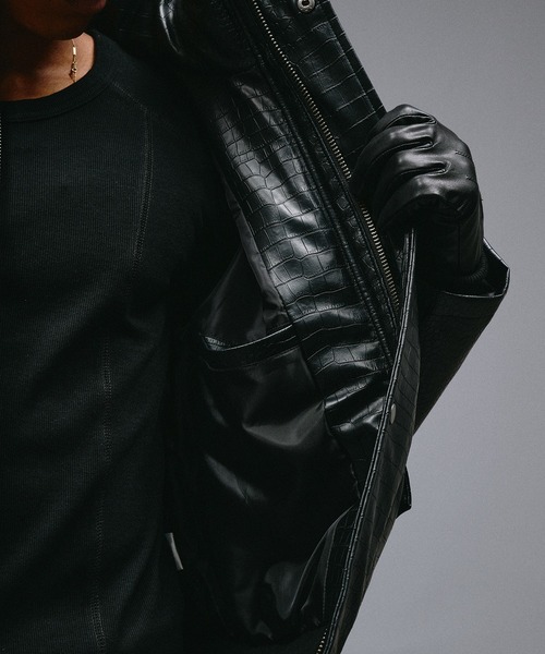 ANDER HUNK(アンダーハンク)の「Riders Design Padded Short Jacket/ライダースデザインパデッドショートジャケット(ダウンジャケット/コート・メンズ・ブラック系その他/ブラック・SMALL/MEDIUM/LARGE)」の12枚目の写真