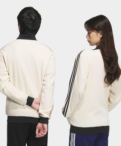 adidas（アディダス）の「アディカラー クラシック トラックトップ（ジェンダーニュートラル）ワッフル  / トラックジャケット / ジャージ / アディダスオリジナルス adidas Originals（ジャージ・メンズ・ホワイト・SMALL/MEDIUM/LARGE/X-LARGE/XX-LARGE/X-SMALL/XX-SMALL/4XL/5XL/3XS/3XL）」の6枚目の写真