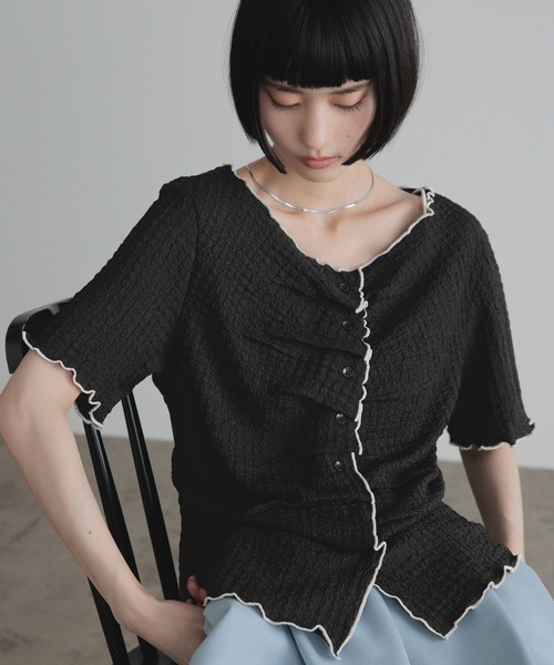 LOWRYS FARM(ローリーズファーム)の「カットギャザーカーディガンSS 1053681(カーディガン/ボレロ・レディース・ブラック/オフホワイト/ブルー・FREE)」の8枚目の写真