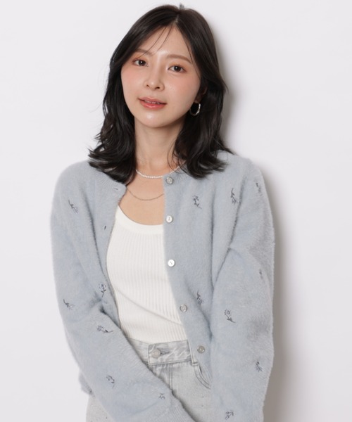 Apuweiser-riche（アプワイザーリッシェ）の「小花刺繍ふわふわニット（ニット/セーター・レディース・チャコールグレー/ピンク/ミント・2）」の13枚目の写真