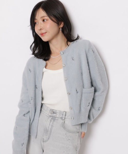 Apuweiser-riche（アプワイザーリッシェ）の「小花刺繍ふわふわニット（ニット/セーター・レディース・チャコールグレー/ピンク/ミント・2）」の14枚目の写真