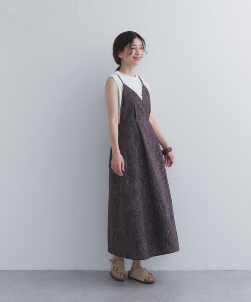 URBAN RESEARCH DOORS(アーバンリサーチドアーズ)の「チェックキャミワンピース(ワンピース・レディース・ネイビー/ブラウン・FREE)」の15枚目の写真