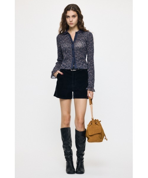 MOUSSY(マウジー)の「【26年AW新作】KNITTING COLLAR SHEER シャツ(シャツ/ブラウス・レディース・ブラウン/ネイビー/アイボリー・FREE)」の18枚目の写真