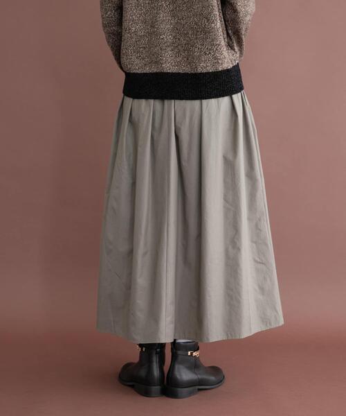 ITEMS URBANRESEARCH（アイテムズ アーバンリサーチ）の「ツヤタックボリュームスカート（スカート・レディース・ブラック/ベージュ/カーキ・FREE）」の6枚目の写真