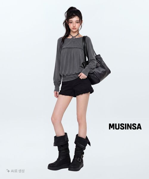 mur（ミュール）の「Lizzy Double Belted Bag (3color)（ショルダーバッグ・レディース・ライトグレー/ブラック/バーガンディー・ONE）」の18枚目の写真