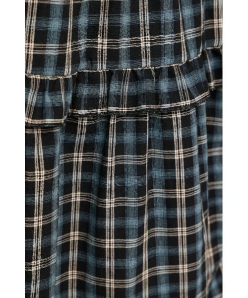 SLY(スライ)の「SHIRRING FRILL L/OP シャーリングフリルロングワンピース 秋服 キャミワンピース(ワンピース・レディース・ブラック系その他2/ネイビー系/ブラウン・1/2)」の19枚目の写真