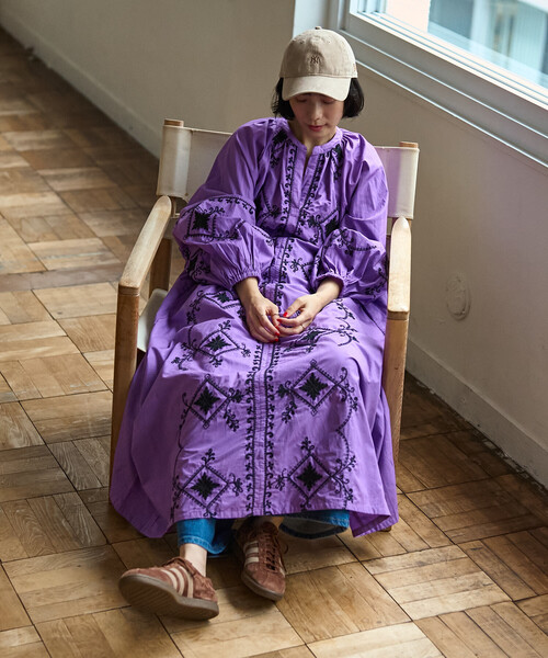 Freada(フリーダ)の「Freada/フリーダ インド ワントーン刺繍 ワンピース(ワンピース・レディース・ブラック/パープル・ONE SIZE)」の22枚目の写真