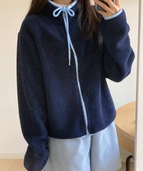 FLINEA(フリネア)の「スタンドカラー配色フリースジャケット(ブルゾン・レディース・ライトブラウン/イエロー/ネイビー・FREE)」の9枚目の写真