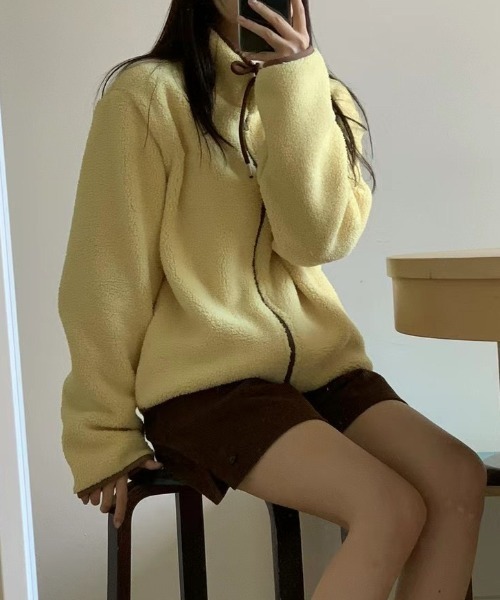 FLINEA(フリネア)の「スタンドカラー配色フリースジャケット(ブルゾン・レディース・ライトブラウン/イエロー/ネイビー・FREE)」の15枚目の写真