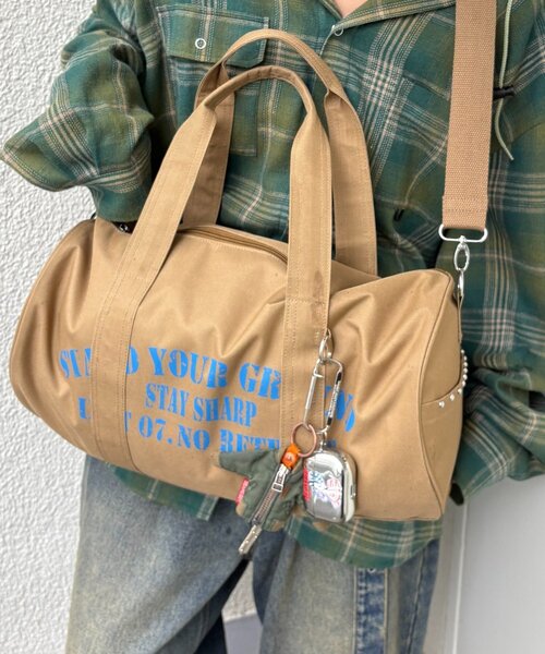 CIAOPANIC TYPY(チャオパニックティピー)の「キャンバスロゴドラムショルダーBAG(ボストンバッグ・レディース・チャコールグレー/パープル/ブラウン・ONE SIZE)」の2枚目の写真