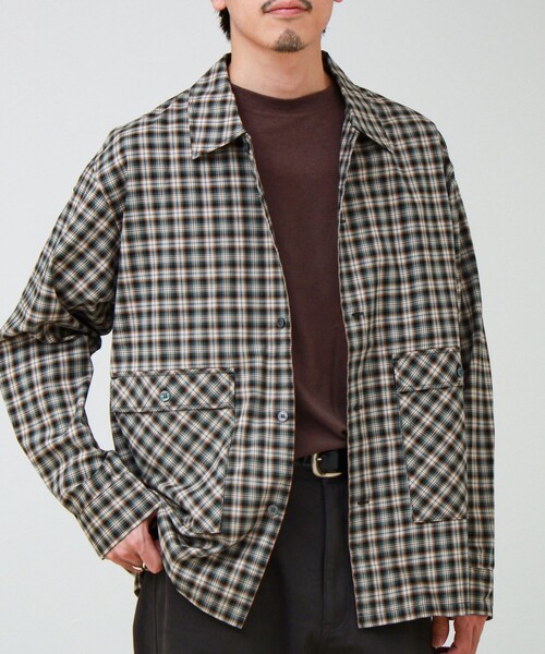 GLOSTER(グロスター)の「【CONVENI shirts BZ】ダブルポケットシャツ(シャツ/ブラウス・メンズ・ネイビー/ブルー系その他/ブラウン系その他・L/S/M)」の2枚目の写真