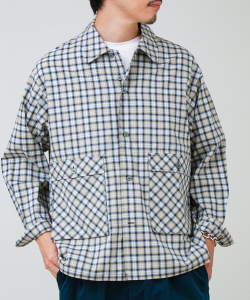 GLOSTER(グロスター)の「【CONVENI shirts BZ】ダブルポケットシャツ(シャツ/ブラウス・メンズ・ネイビー/ブルー系その他/ブラウン系その他・L/S/M)」の1枚目の写真