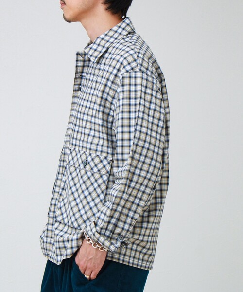 GLOSTER(グロスター)の「【CONVENI shirts BZ】ダブルポケットシャツ(シャツ/ブラウス・メンズ・ネイビー/ブルー系その他/ブラウン系その他・L/S/M)」の6枚目の写真