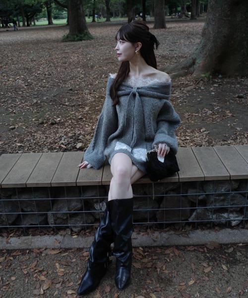 mellowneon(メロウネオン)の「オフショルダーレースリボンラメニット(ニット/セーター・レディース・ピンク系その他/アイボリー/グレー・FREE)」の6枚目の写真