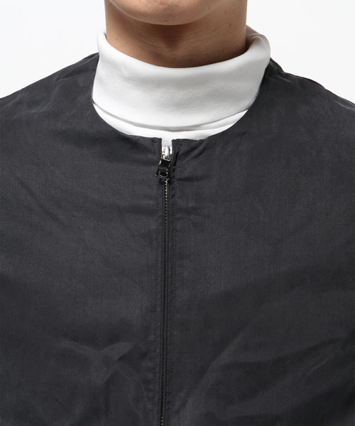 Lui's（ルイス）の「Lui's(ルイス) テンセルノーカラーブルゾン（ブルゾン・メンズ・チャコールグレー/ベージュ・SMALL/MEDIUM）」の6枚目の写真