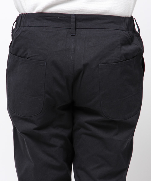 quadro(クオドロ)の「ツイルリラックストラウザー(その他パンツ・メンズ・ネイビー/アイボリー/オリーブ・MEDIUM/LARGE)」の8枚目の写真