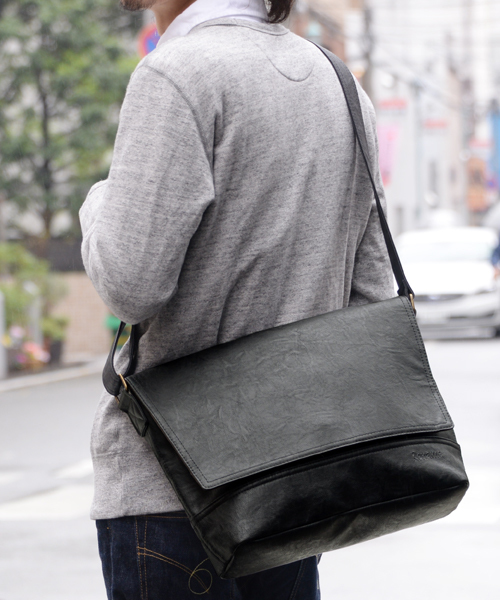 DEVICE（デバイス）の「Rename リネーム roots 合皮 シンプル ショルダーバッグ（ショルダーバッグ・メンズ・ブラウン/キャメル/ブラック/ネイビー/ダークグレー・FREE）」の18枚目の写真