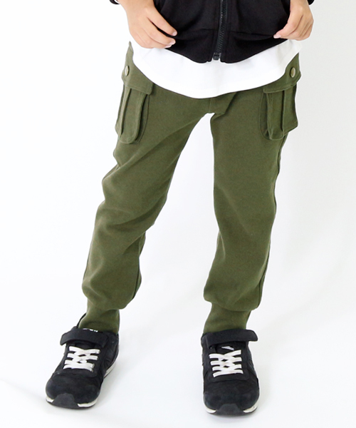 devirock(デビロック)の「上質ストレッチカーゴパンツ ロングパンツ(カーゴパンツ・キッズ・ネイビー/カーキ/ヘザーチャコール/ブラック/ブルー・140cm/160cm/130cm/100cm/120cm/150cm/110cm)」の1枚目の写真