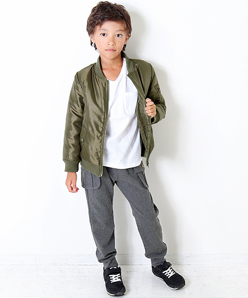 devirock(デビロック)の「上質ストレッチカーゴパンツ ロングパンツ(カーゴパンツ・キッズ・ネイビー/カーキ/ヘザーチャコール/ブラック/ブルー・140cm/160cm/130cm/100cm/120cm/150cm/110cm)」の12枚目の写真