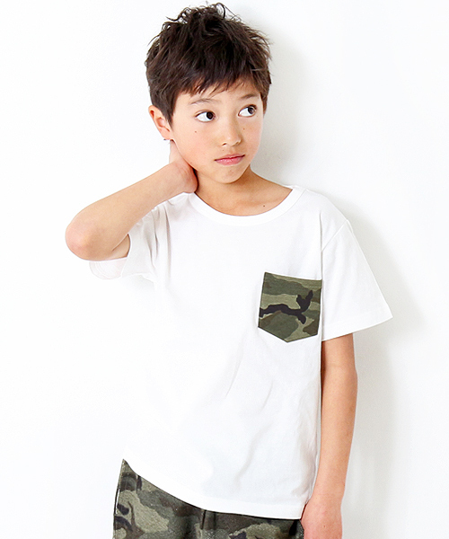 devirock(デビロック)の「柄ポケットクルーネック半袖Tシャツ カットソー(Tシャツ/カットソー・キッズ・ブラック/ホワイト系その他2/ホワイト系その他/ブラック系その他2/ブラック系その他4/ホワイト系その他3/ブラック系その他3/ホワイト系その他4・120cm/150cm/130cm/140cm/110cm/100cm/160cm)」の2枚目の写真