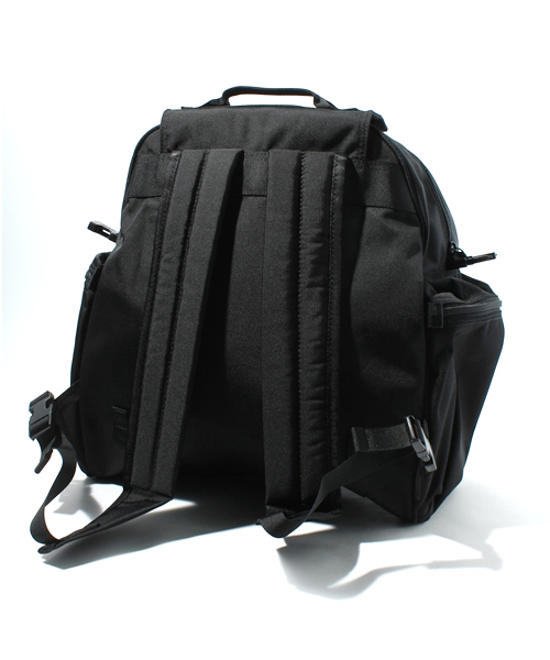 SAZABY（サザビー）の「ﾌｧﾌﾞﾘｯｸﾊﾞｯｸﾞMFJ14664（バックパック/リュック・メンズ・ブラック/ネイビー・FREE）」の4枚目の写真