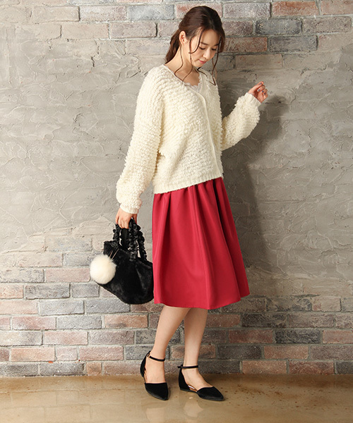 Honeys(ハニーズ)の「【モコモコ】ループ編カーディガン(カーディガン/ボレロ・レディース・ブラック/ブルー/ピンク/アイボリー/ボルドー・L/M)」の12枚目の写真