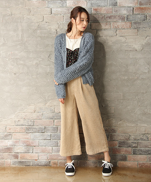 Honeys(ハニーズ)の「【モコモコ】ループ編カーディガン(カーディガン/ボレロ・レディース・ブラック/ブルー/ピンク/アイボリー/ボルドー・L/M)」の14枚目の写真